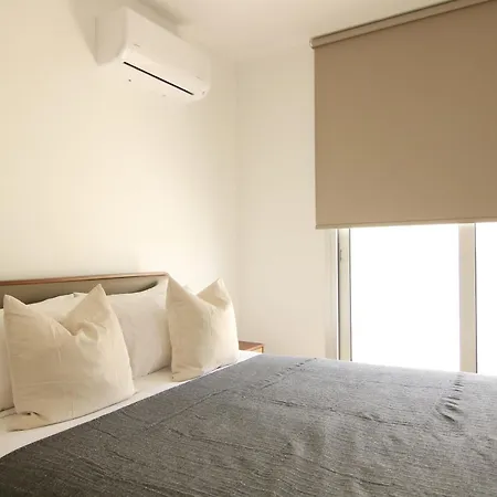 Phaedrus Living Coral Ambiance * Larnaca